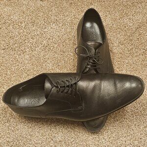 Black leather Oxford dress shoes from the brand BOSS Hugo Boss